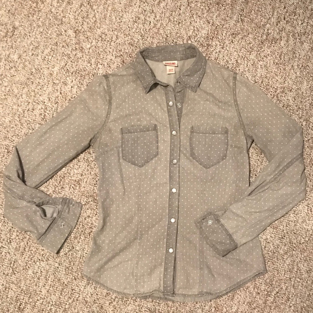 Grey polka-dot button down